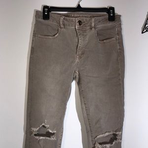 American Eagle Cropped Jeans